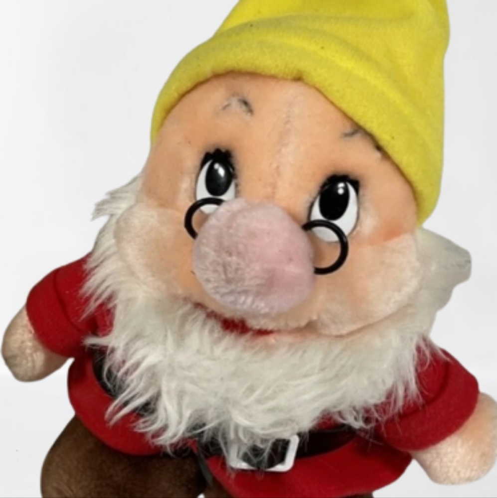 Vintage Doc Plush Disney Snow White & the Seven Dwarfs 7" Disneyland